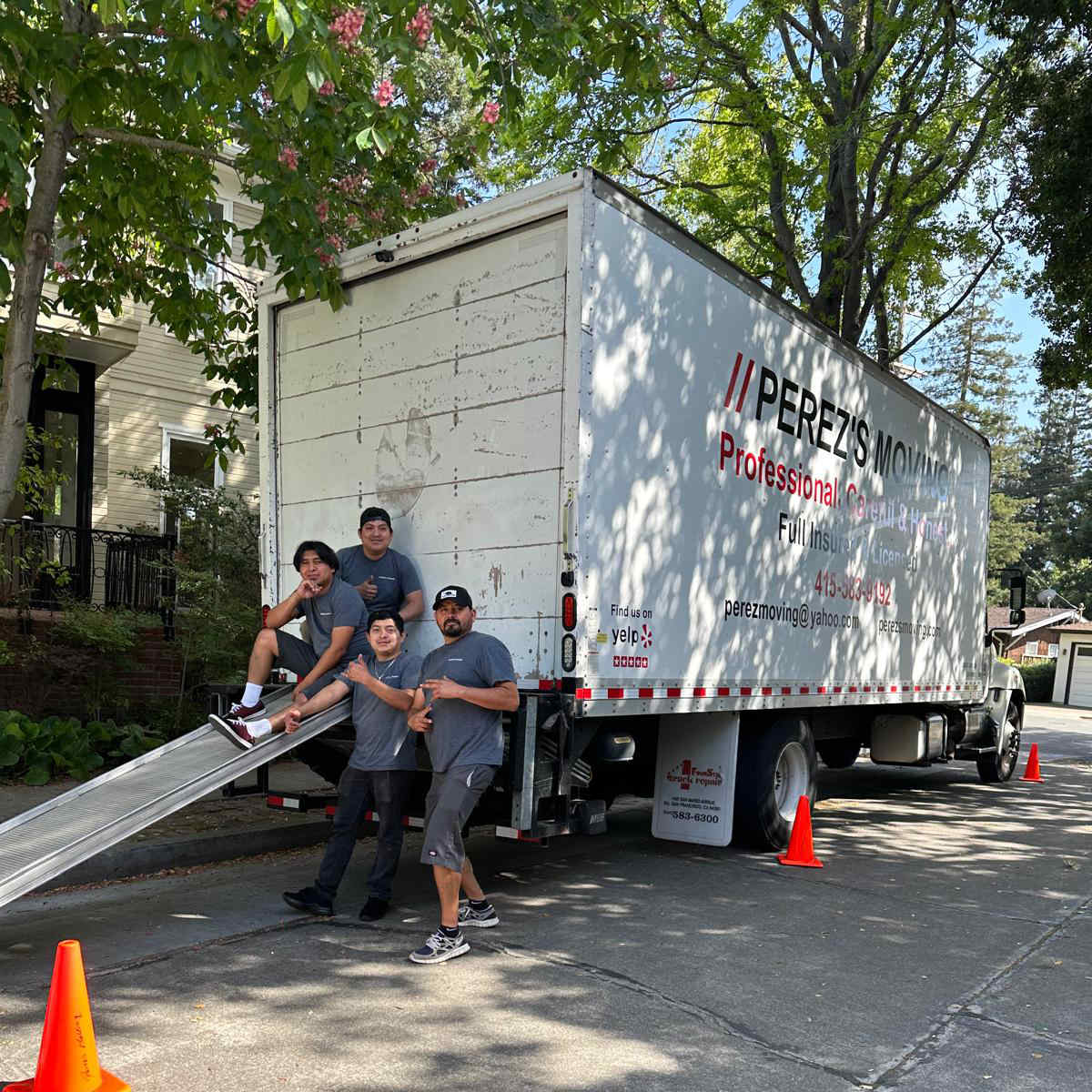 Perez's Moving LLC team